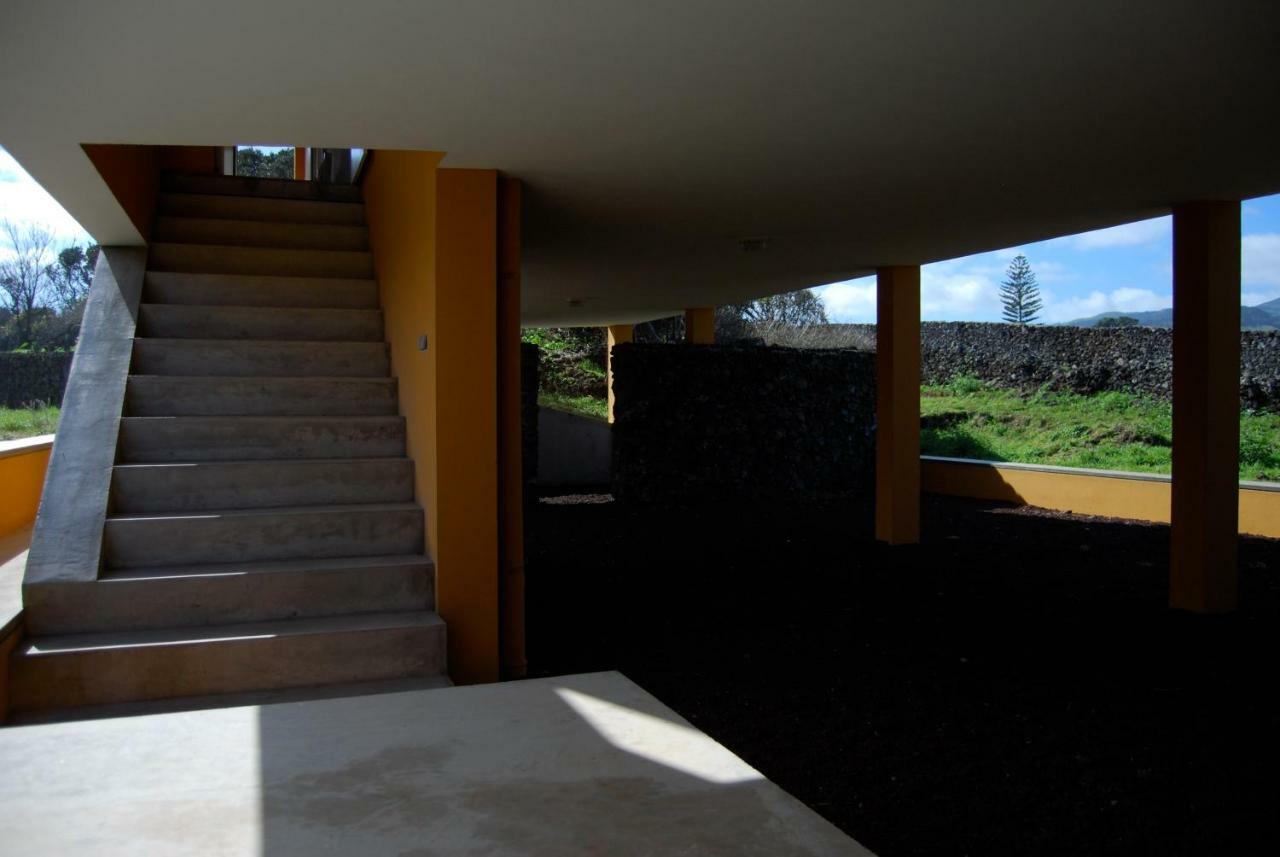 Quinta Da Falesia - Casa Amarela Ponta Delgada  Exterior photo